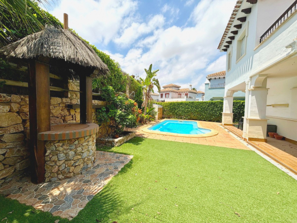 MMGR037 large garden