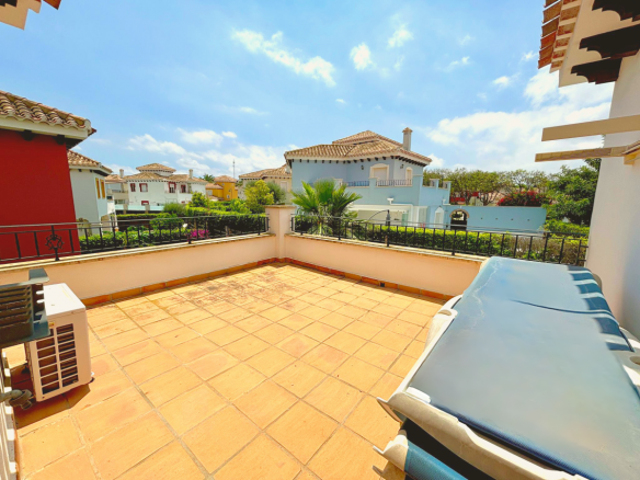 MMGR037 roof terrace