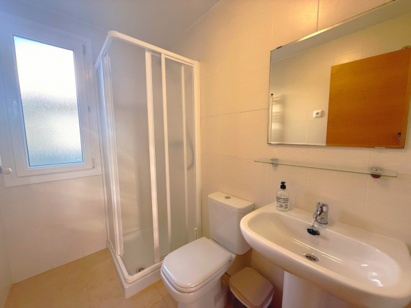 MMGR053 bath2