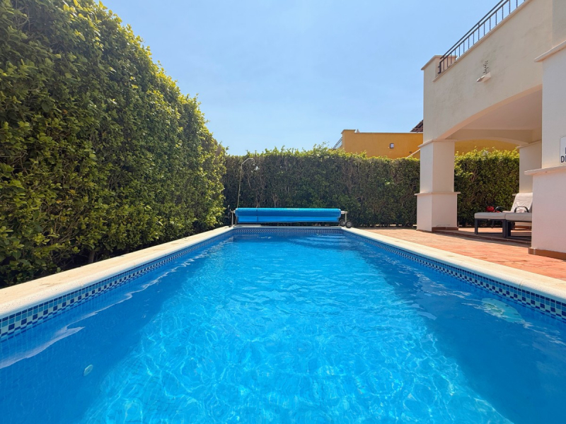 MMGR053 pool2
